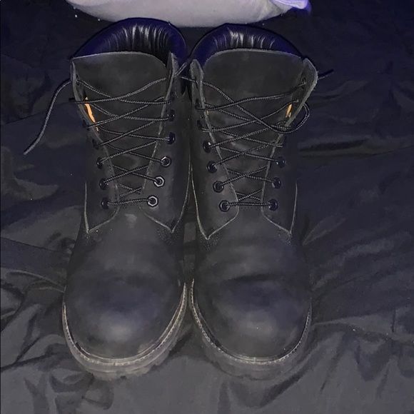 Black timberlin